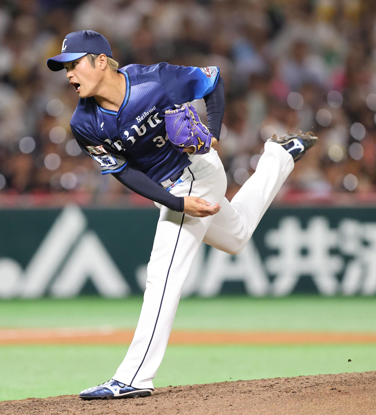 ソフトバンク対西武　8回に登板した甲斐野（撮影・梅根麻紀）