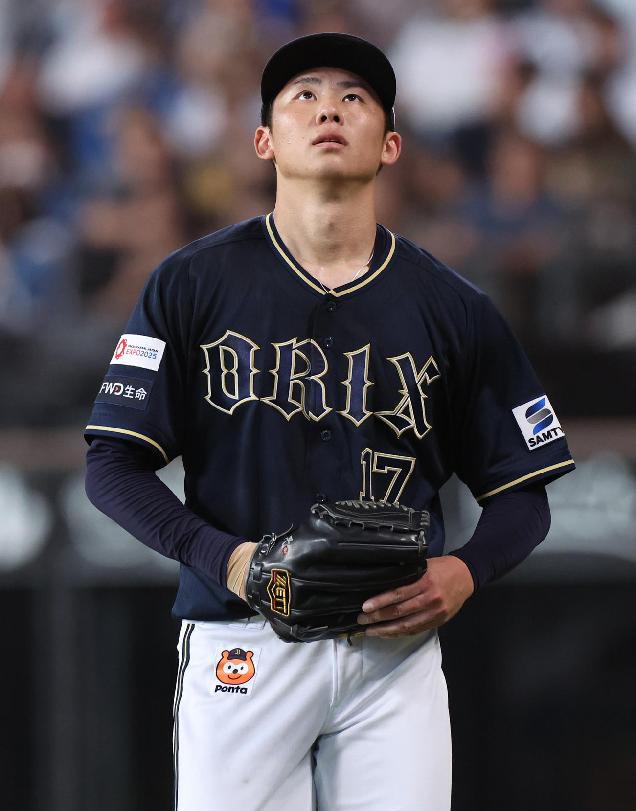 日本ハム対オリックス　4回裏、追加点を許し天を仰ぐ曽谷（撮影・佐藤翔太）
