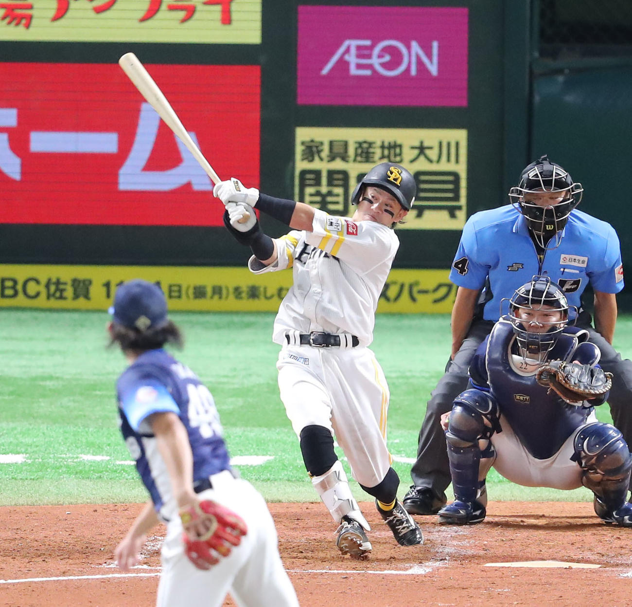 ソフトバンク対西武　3回裏ソフトバンク無死、牧原大は右越えに同点となる本塁打を放つ（撮影・梅根麻紀）