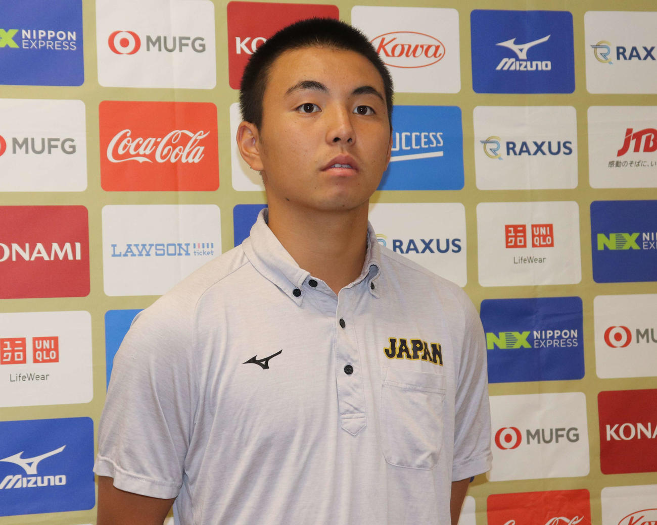 帰国後、取材に応じたU18高校日本代表主将の間木（撮影・中島麗）