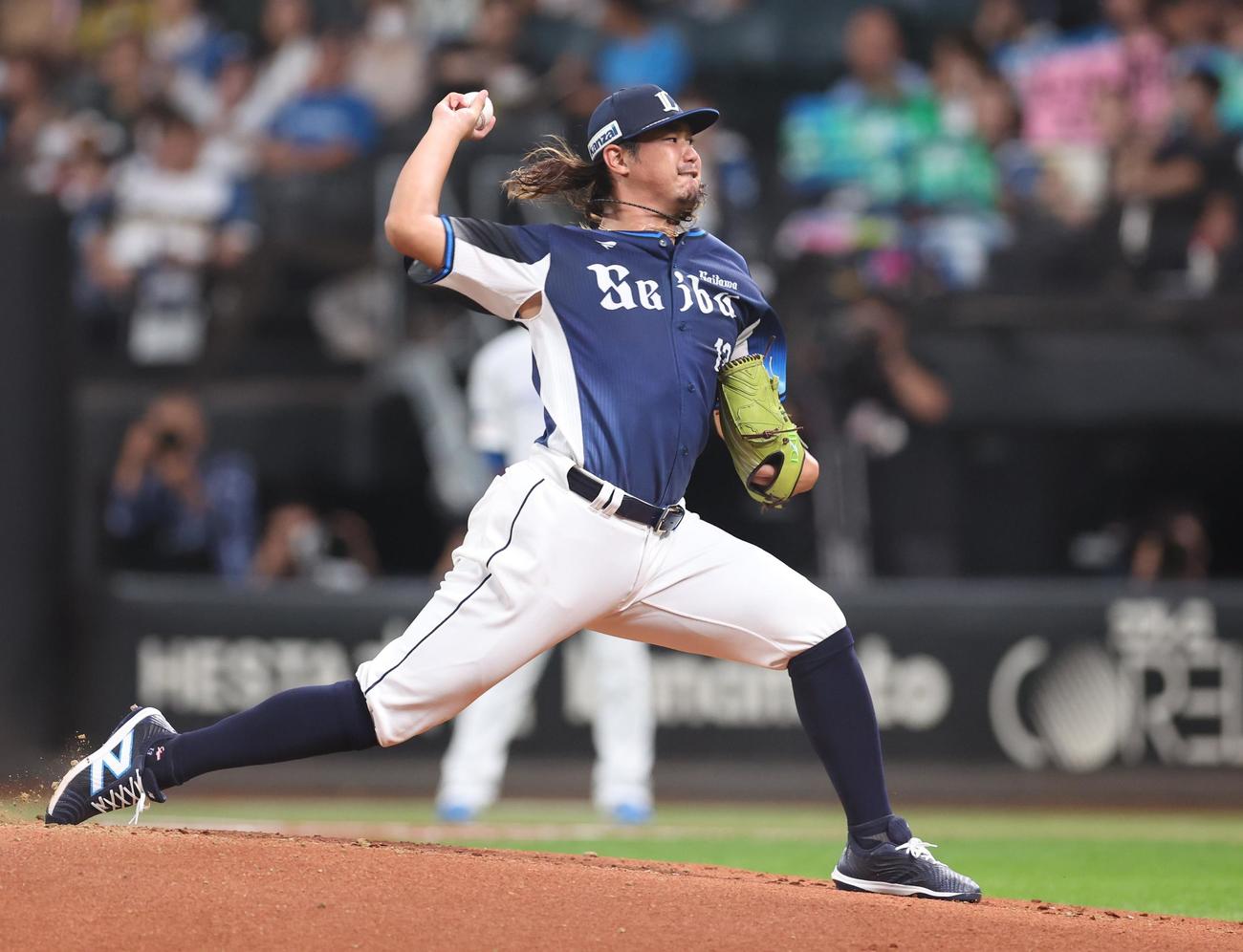 日本ハム対西武　西武先発の高橋（撮影・黒川智章）