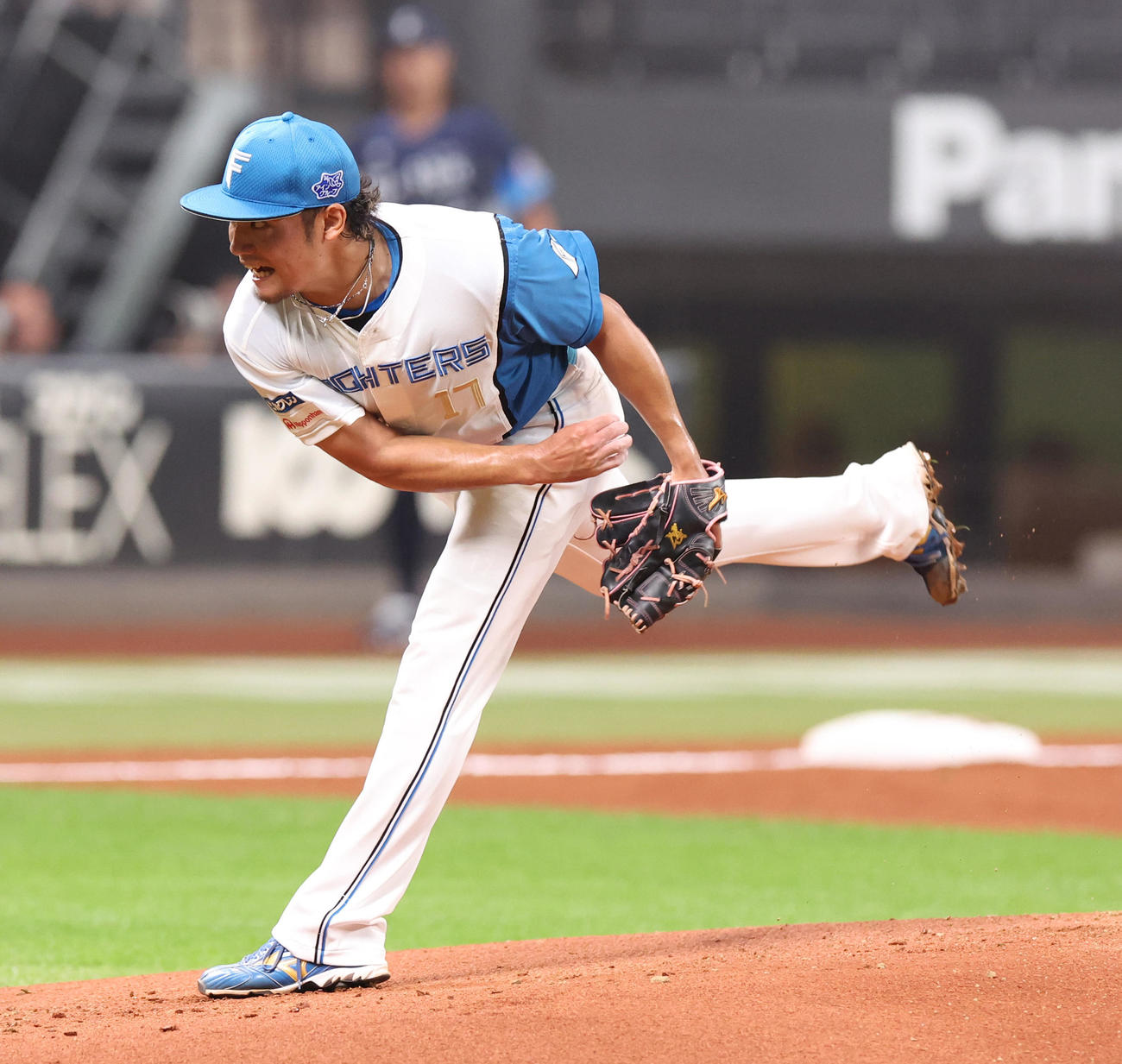 日本ハム対西武　日本ハム先発の伊藤（撮影・佐藤翔太）