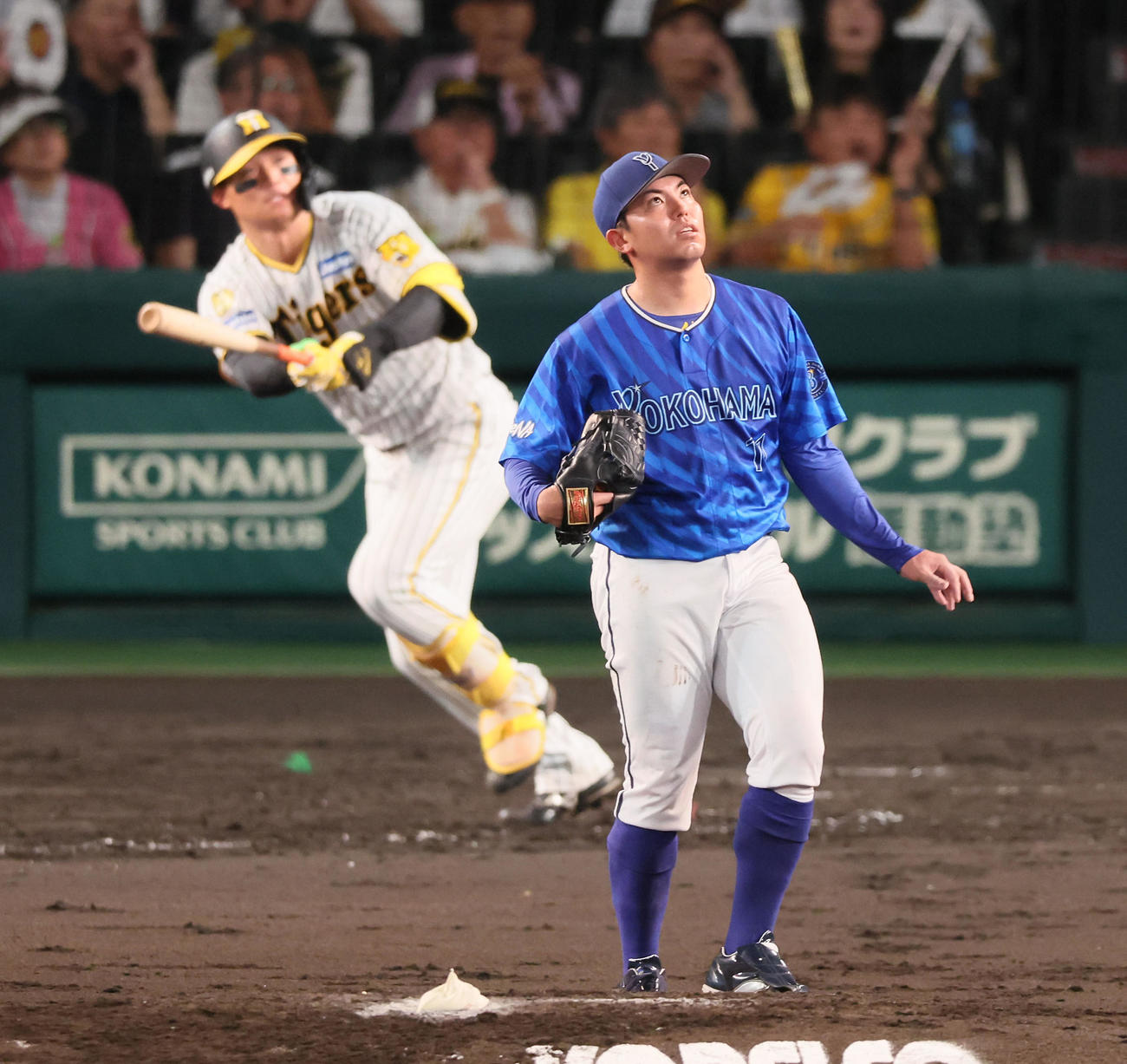 阪神対DeNA 5回裏阪神1死、東は森下に左越えソロ本塁打を浴びる（撮影・加藤哉）