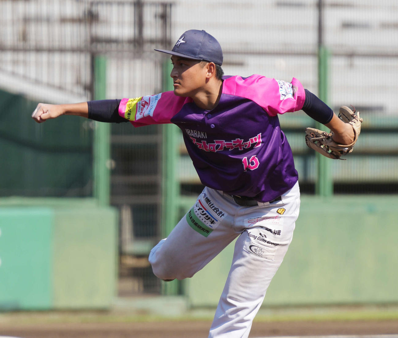 巨人3軍対BCリーグ選抜　BC茨城先発の長尾（撮影・小沢裕）