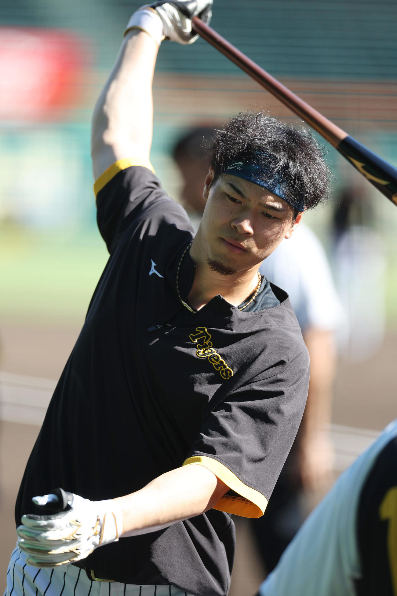 打撃練習を行う阪神佐藤輝（撮影・前田充）