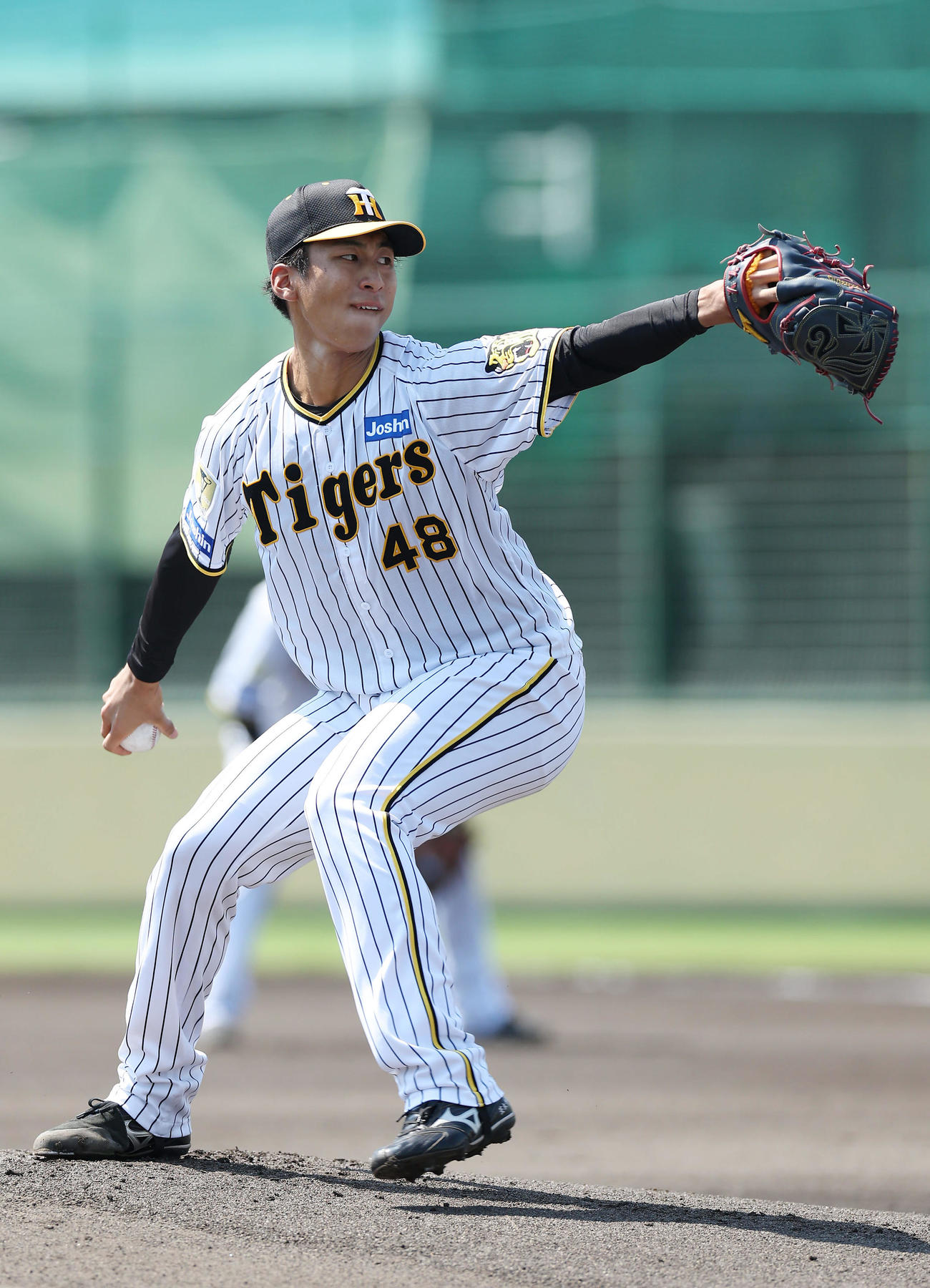阪神対くふうハヤテ　阪神先発の茨木（撮影・前田充）