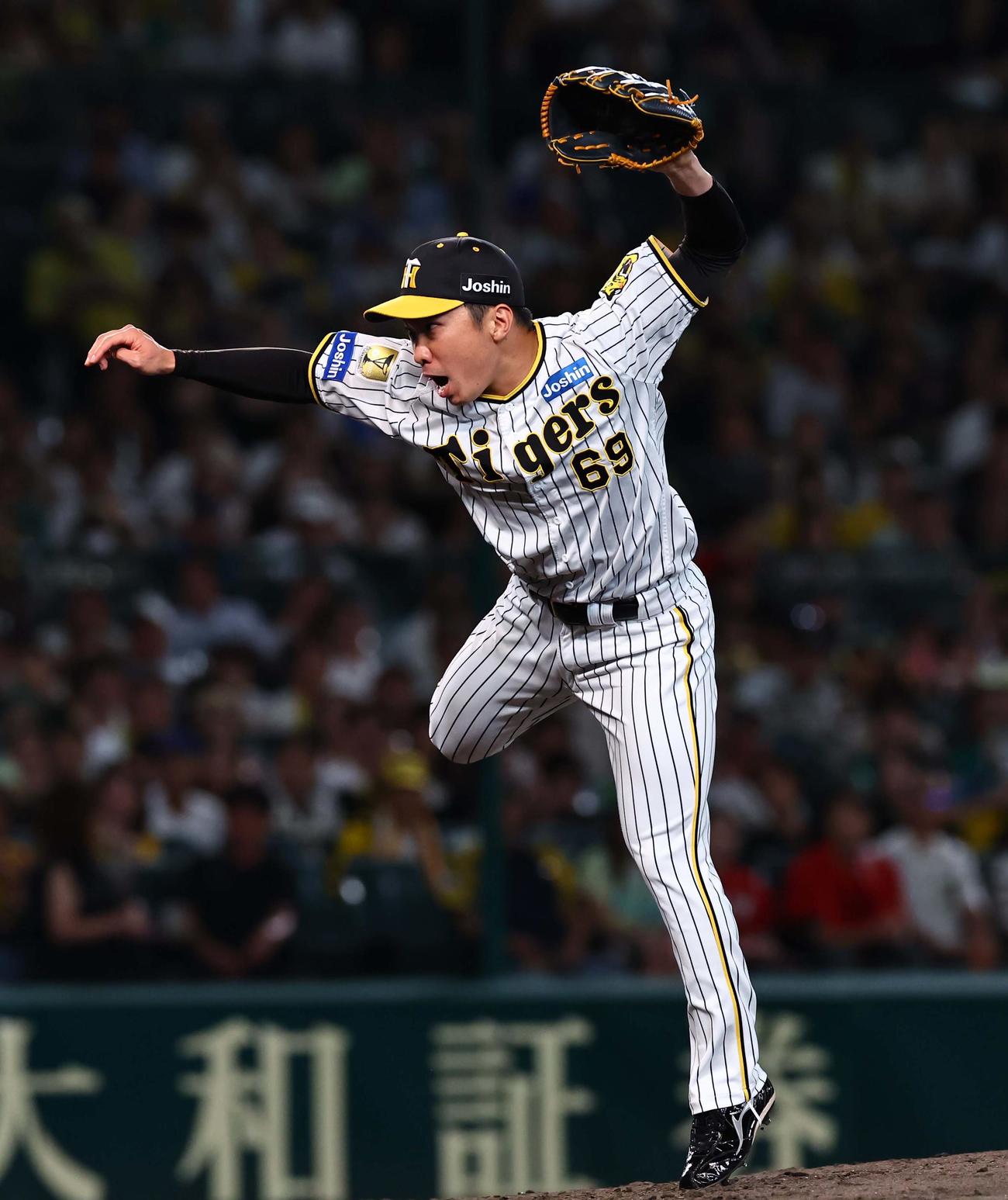 阪神対広島　阪神2番手の石井（撮影・上田博志）