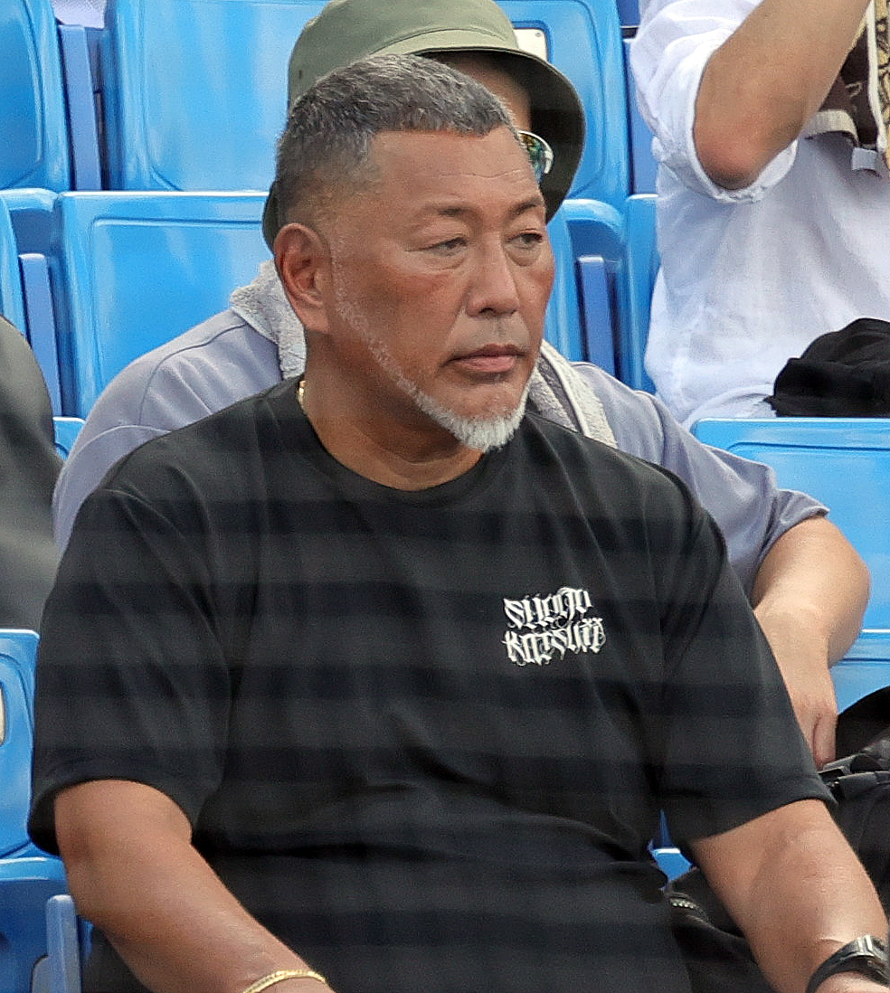 慶大対立大　観戦する清原和博氏（撮影・野上伸悟）