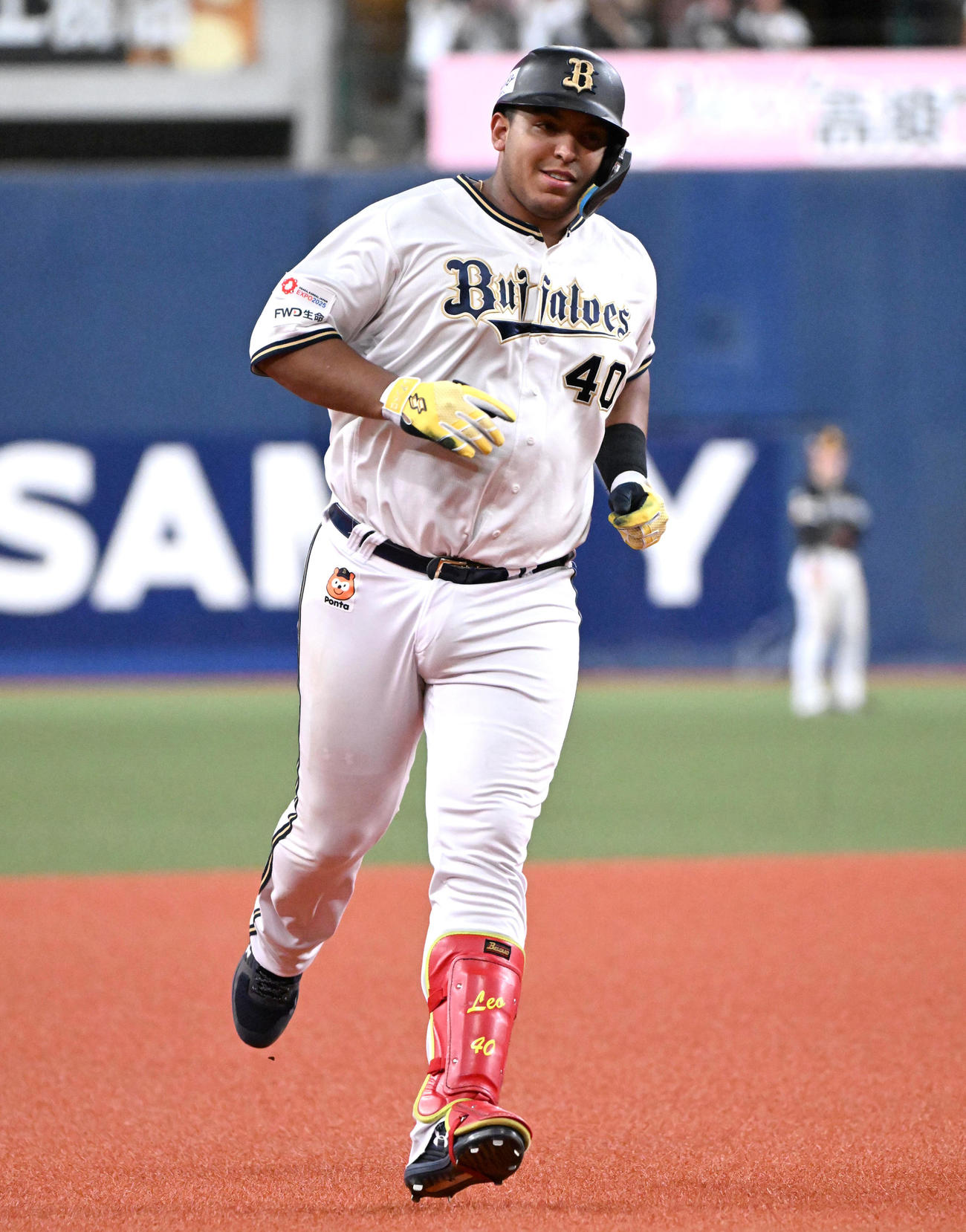 オリックス対ソフトバンク　7回表オリックス無死、セデーニョは左越え本塁打を放つ（撮影・石井愛子）