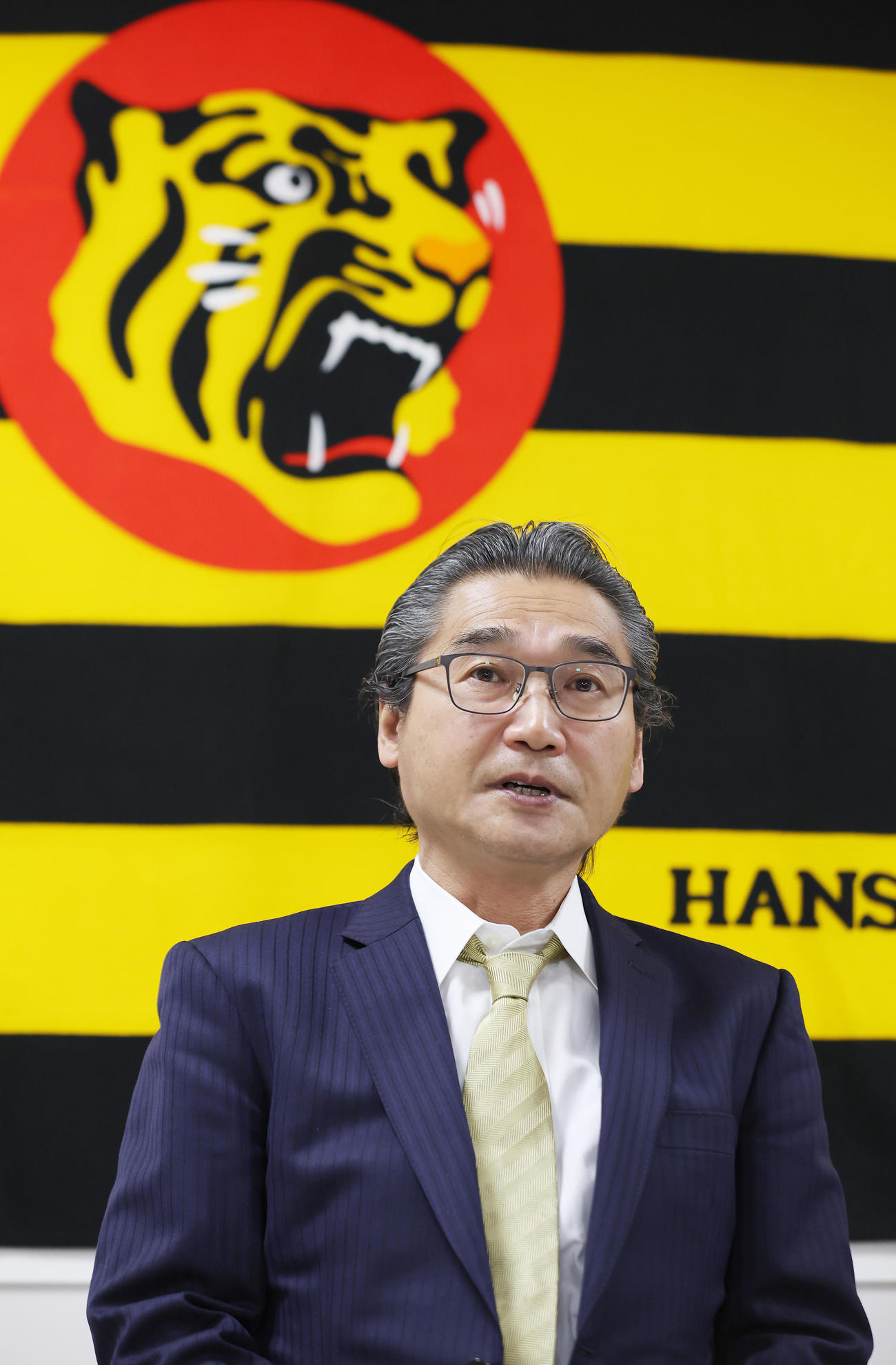 阪神嶌村球団本部長（2022年12月撮影）