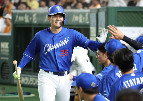 中日】石川昂弥が今季初4番で3安打2打点「勝ちにつなげる場面で