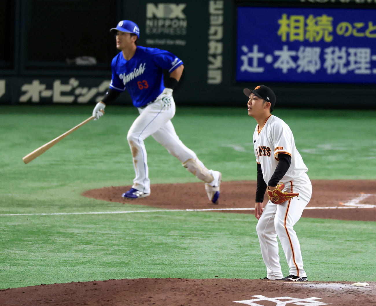 巨人対中日　6回表中日無死、板山に右越えソロ本塁打を許した赤星（撮影・浅見桂子）