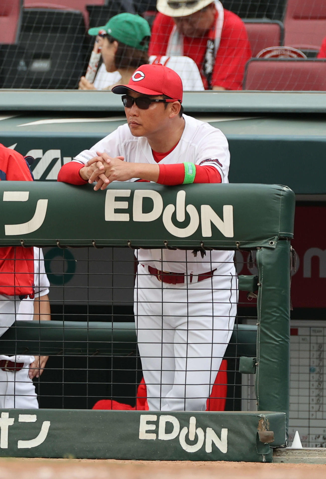 広島対DeNA　敗れた新井監督（撮影・加藤孝規）