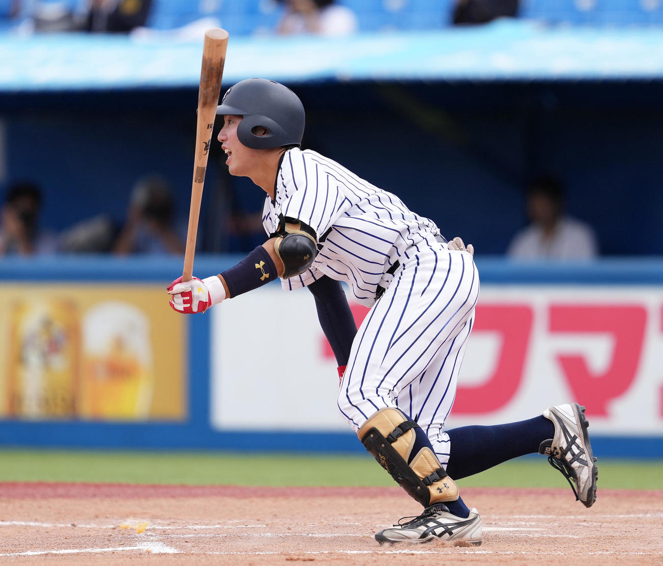 慶大対立大　6回裏立大1死二塁、先制の左前適時打を放つ北田峻（撮影・鈴木みどり）