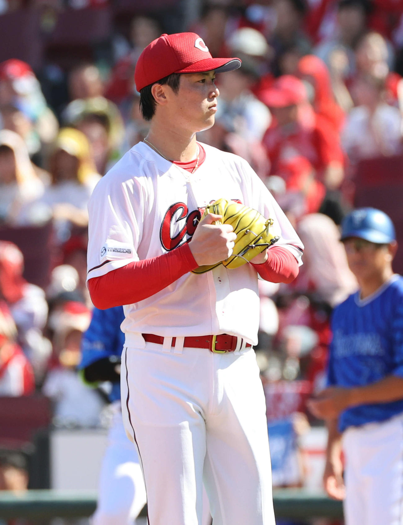 広島対DeNA 2回表DeNA2死二塁、佐野に中前適時打を浴びた森下（撮影・加藤孝規）