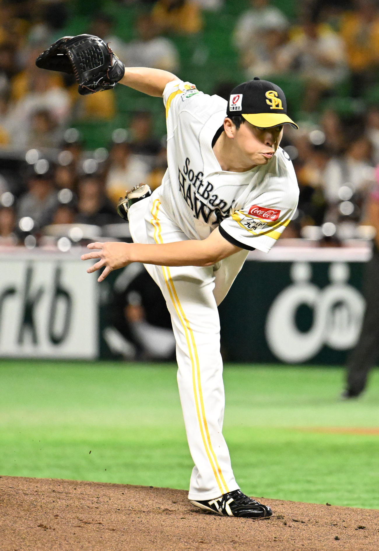 ソフトバンク対日本ハム　ソフトバンク先発・大関（撮影・林敢治）
