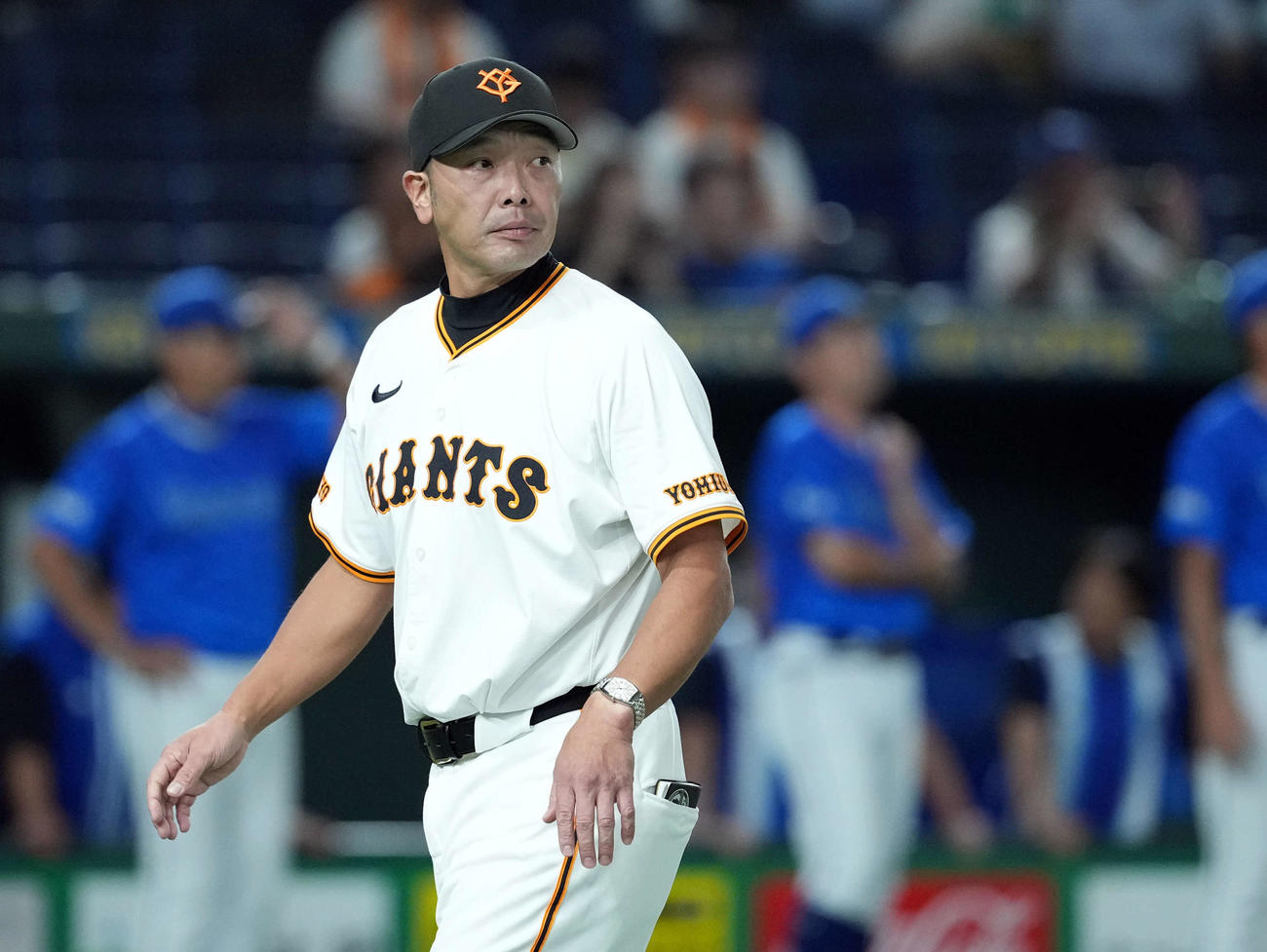 巨人対DeNA DeNA引き分けたもののM9が点灯した巨人阿部監督（撮影・たえ見朱実）