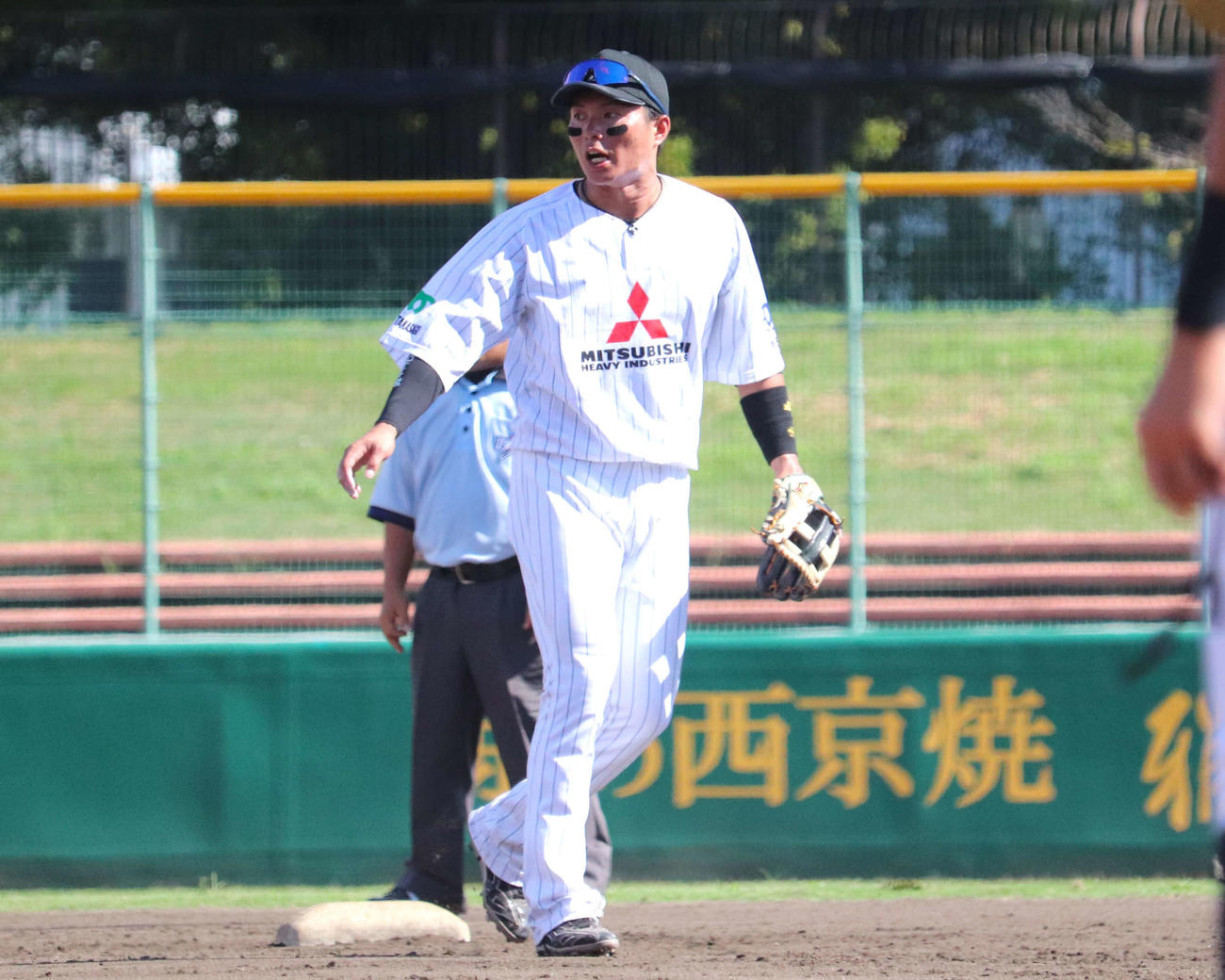 NTT西日本との代表決定戦　先制打と好捕を披露した、三菱重工Westの北條（撮影・中島麗）