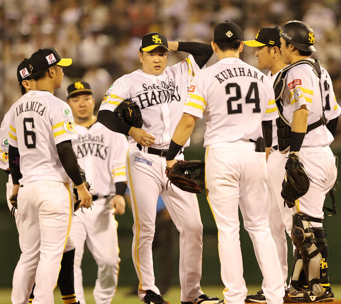 ソフトバンク対オリックス　7回に押し出しで3失点の津森（2024年8月28日）