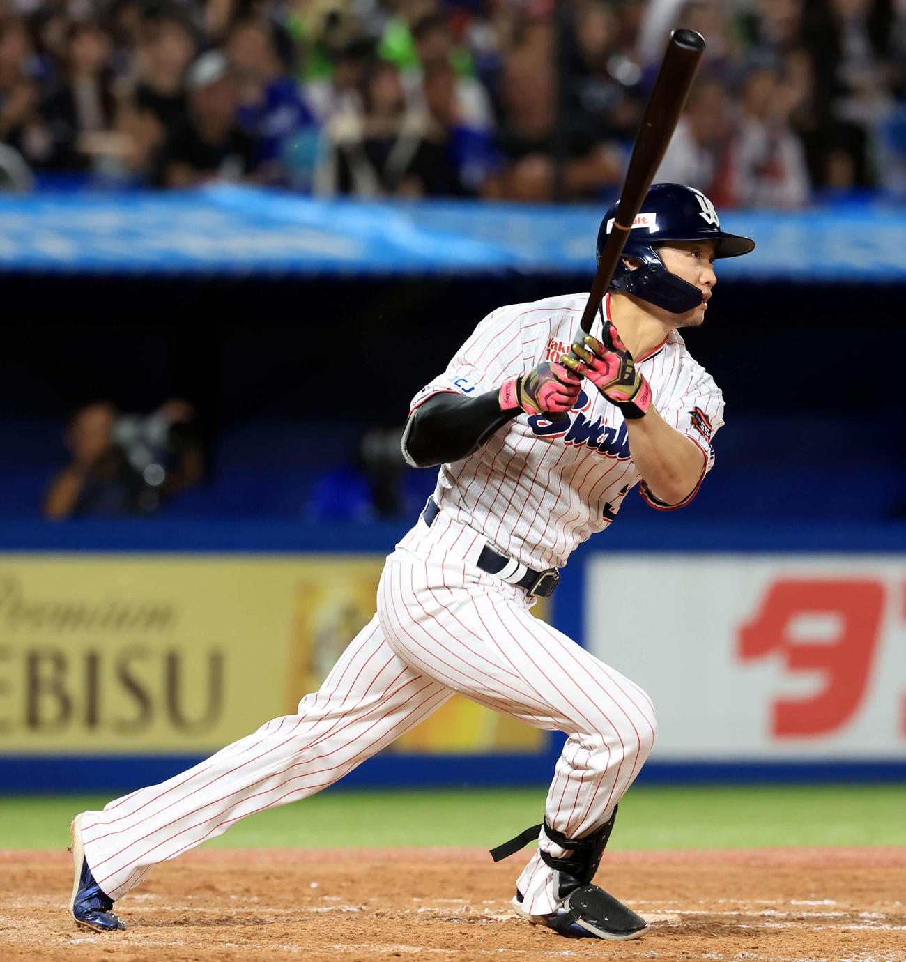 ヤクルト対中日　2回裏ヤクルト2死二塁、西川は右適時二塁打を放つ（撮影・浅見桂子）