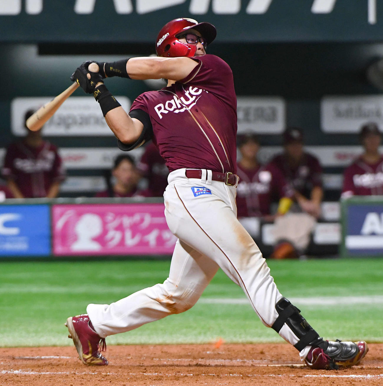 ソフトバンク対楽天　3回表楽天2死満塁、安田は右前適時打を放つ（撮影・岩下翔太）