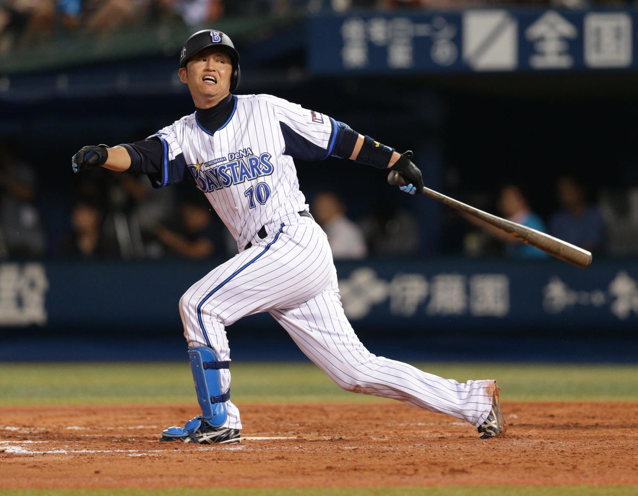 2013年8月24日、巨人山口から19球粘るも空振り三振に倒れたDeNA鶴岡