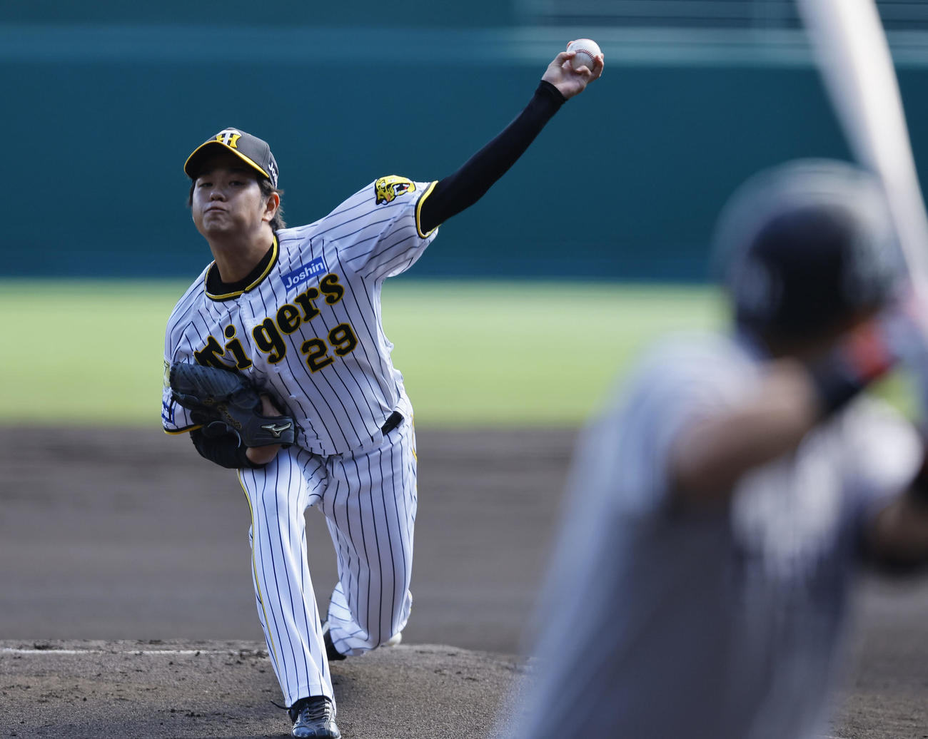 阪神対巨人　阪神先発の高橋（撮影・藤尾明華）