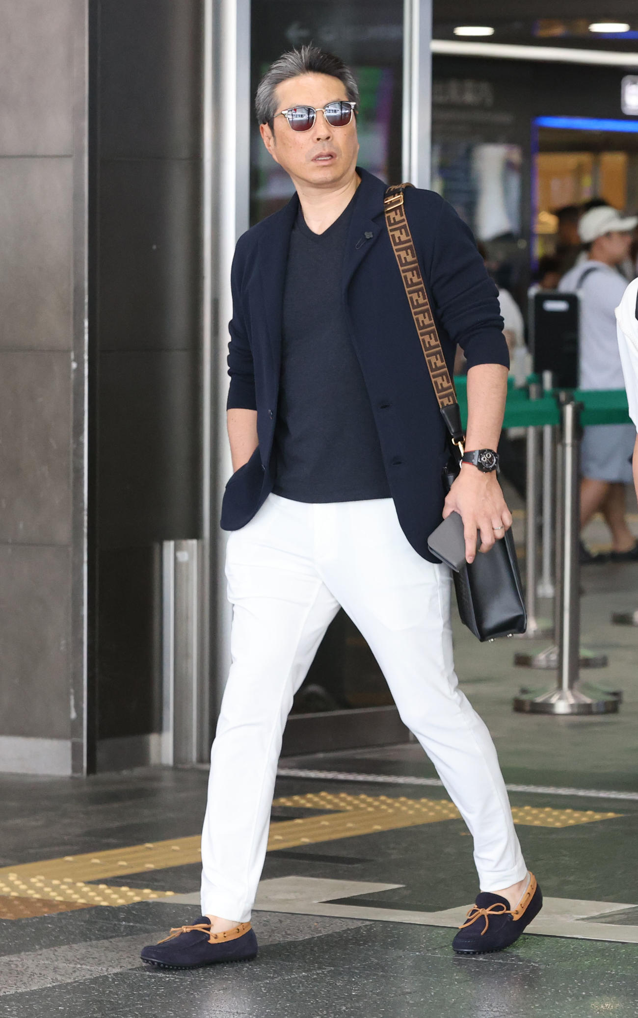優勝から一夜明け、福岡に帰ってきた小久保監督（撮影・梅根麻紀）