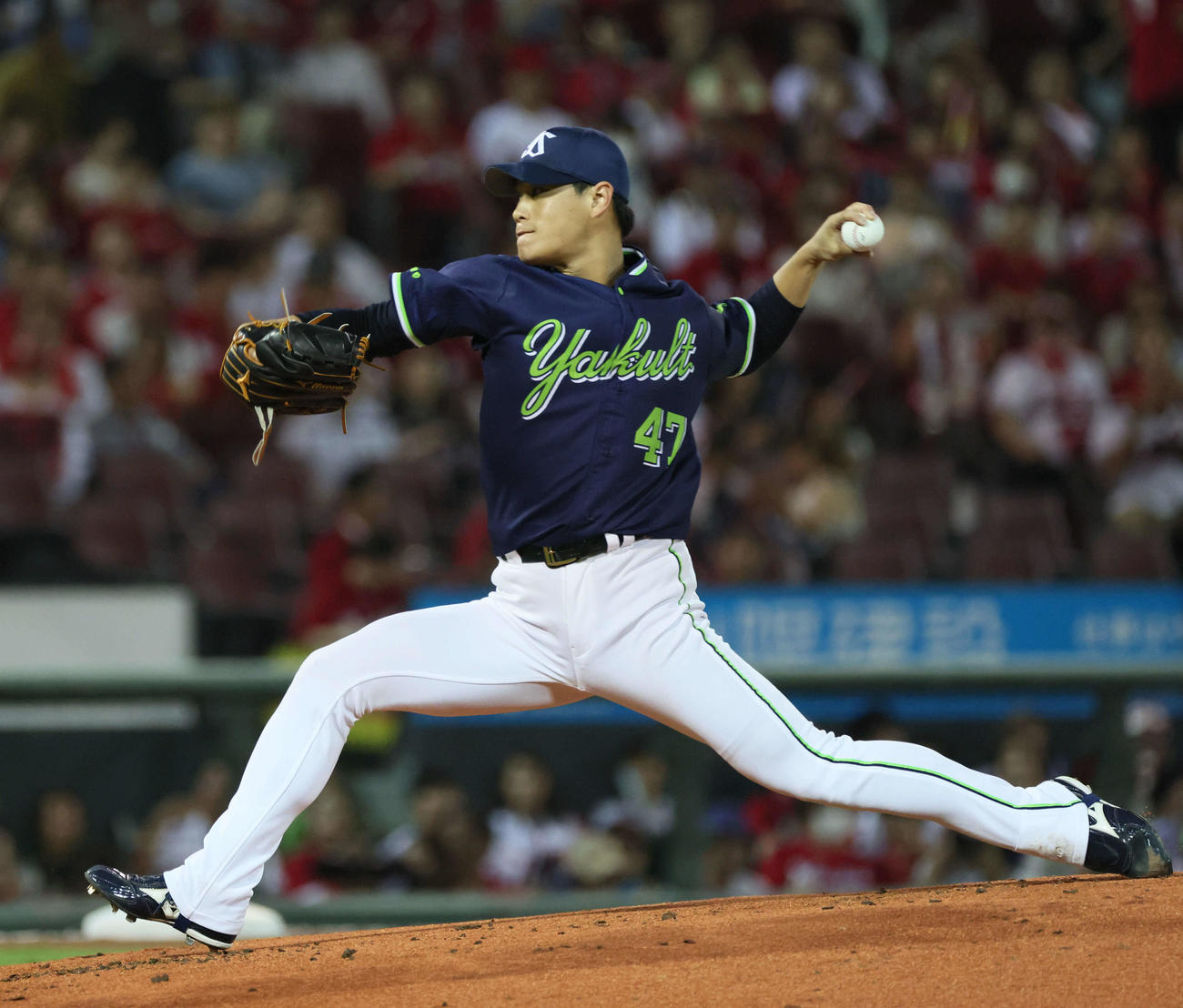 広島対ヤクルト　ヤクルト先発の高橋（撮影・加藤孝規）