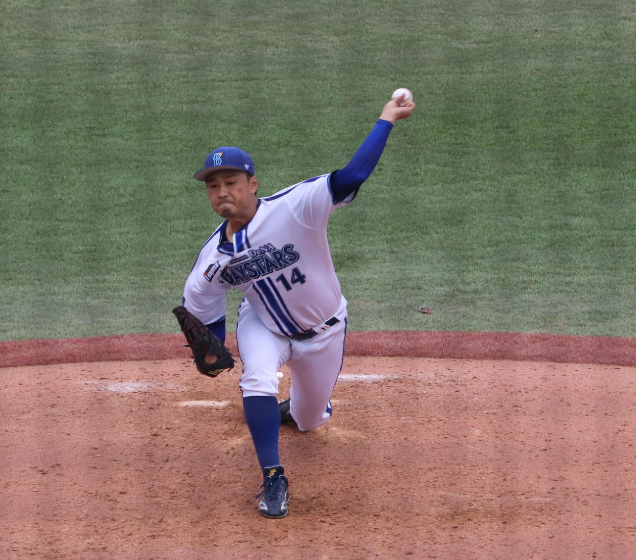 実戦復帰登板で好投したDeNA石田健（撮影・小早川宗一郎）