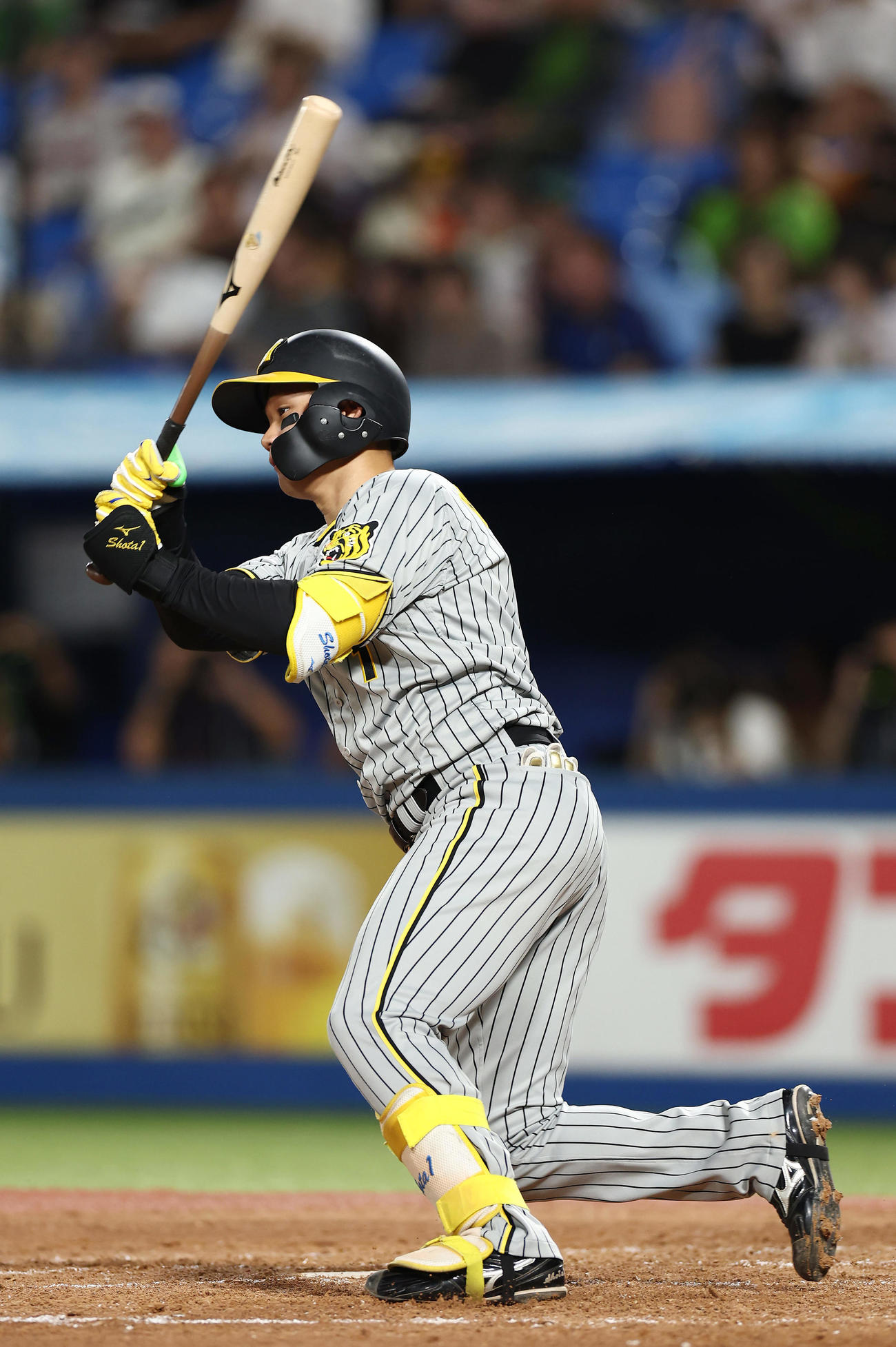 ヤクルト対阪神　3回表阪神2死一、二塁、左前適時打を放つ森下（撮影・前田充）