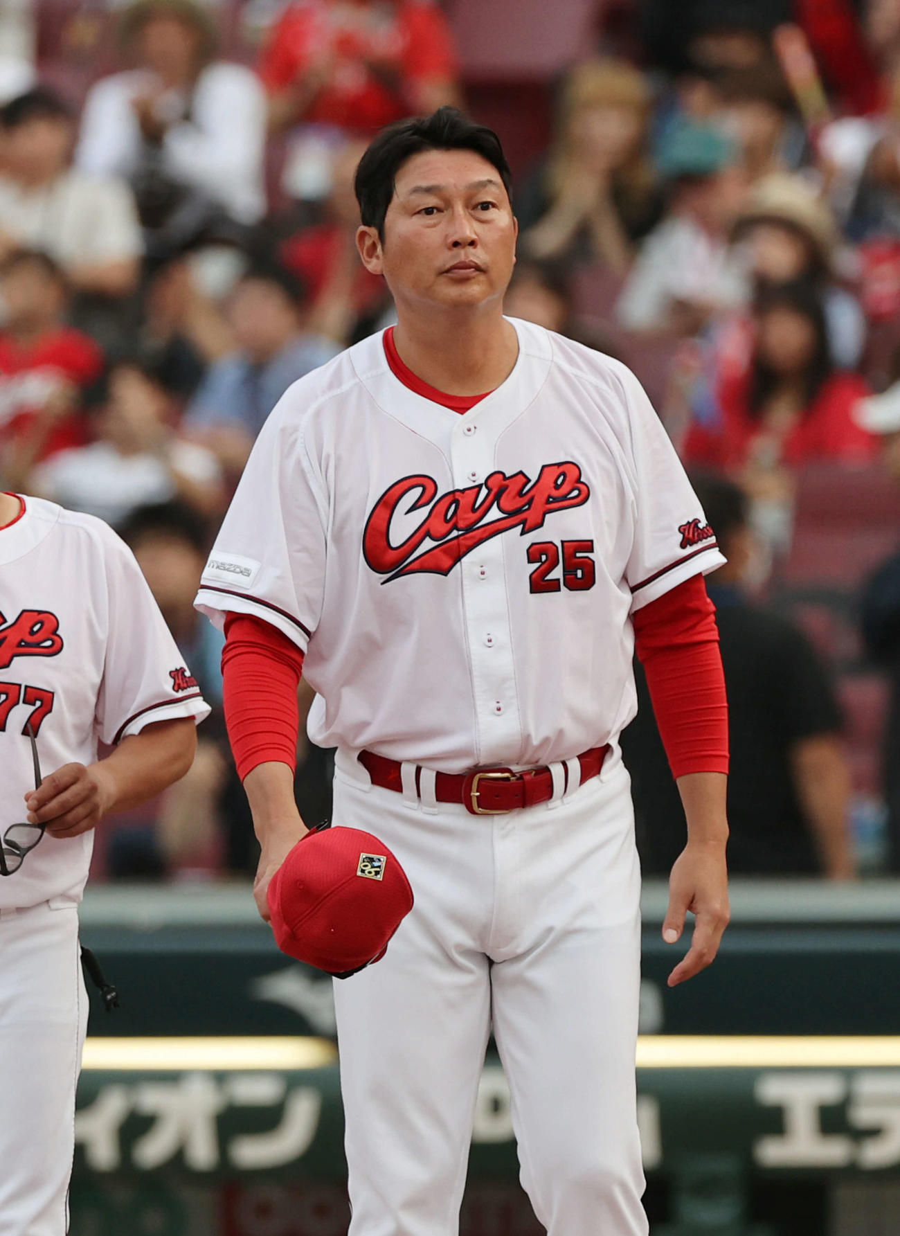 広島対中日　敗れた新井監督（撮影・加藤孝規）