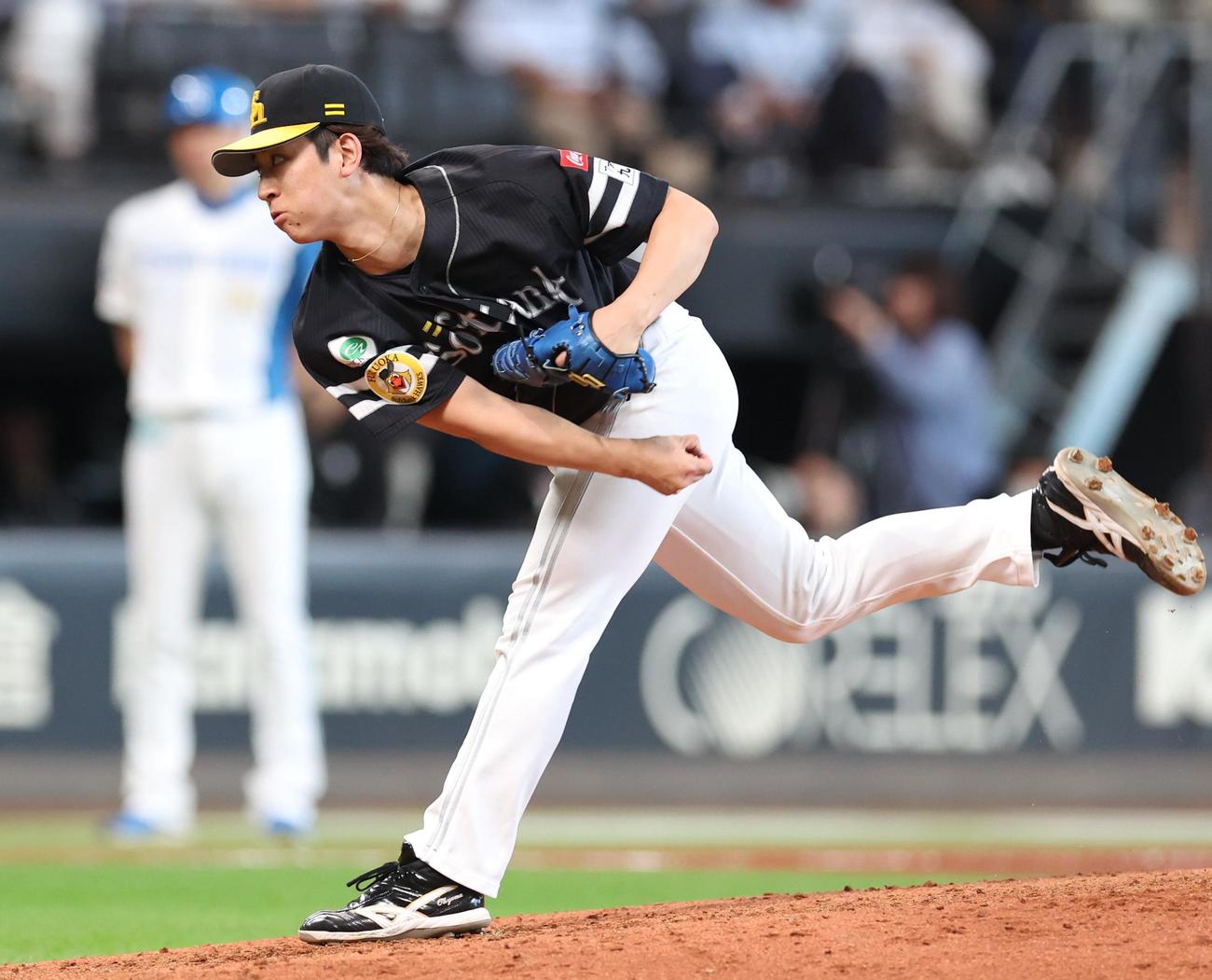 日本ハム対ソフトバンク　7回に登板の大山（撮影・黒川智章）