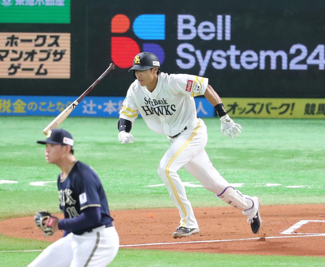 ソフトバンク対オリックス　1回裏ソフトバンク無死一塁、柳田は右前安打を放つ（撮影・梅根麻紀）