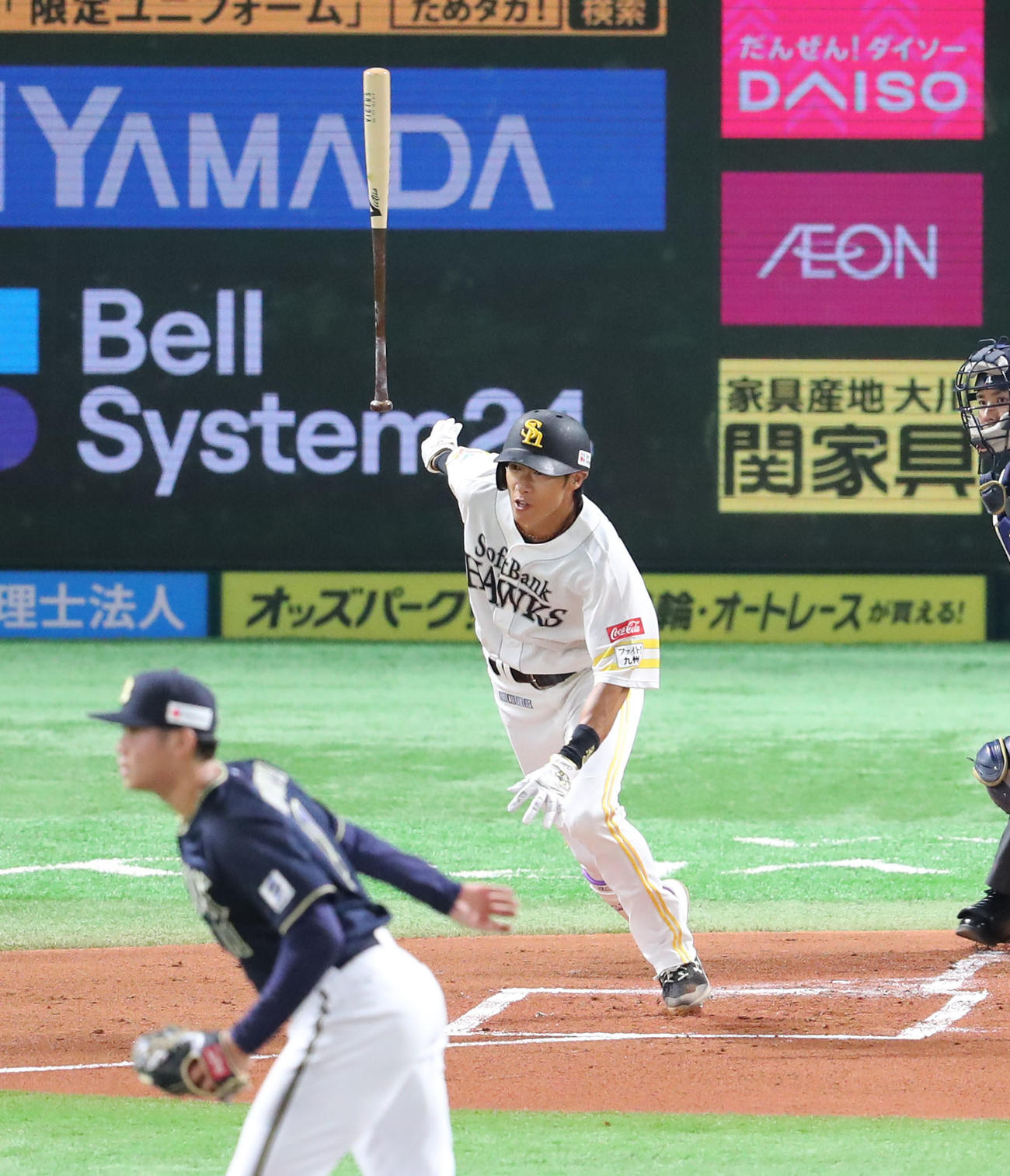 ソフトバンク対オリックス　1回裏ソフトバンク無死一塁、柳田は右前安打を放つ（撮影・梅根麻紀）