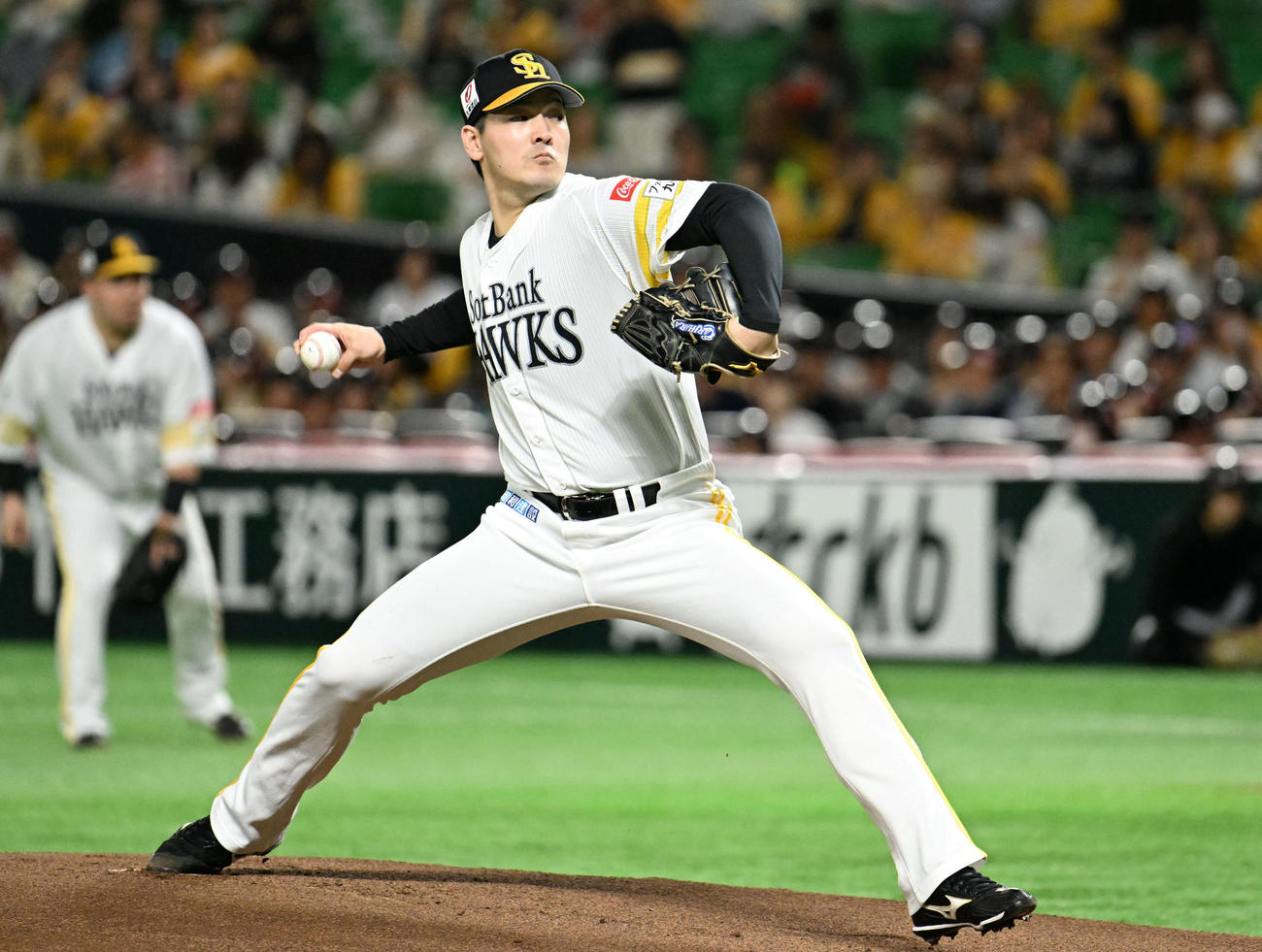 ソフトバンク対楽天　ソフトバンク先発・有原（撮影・林敢治）