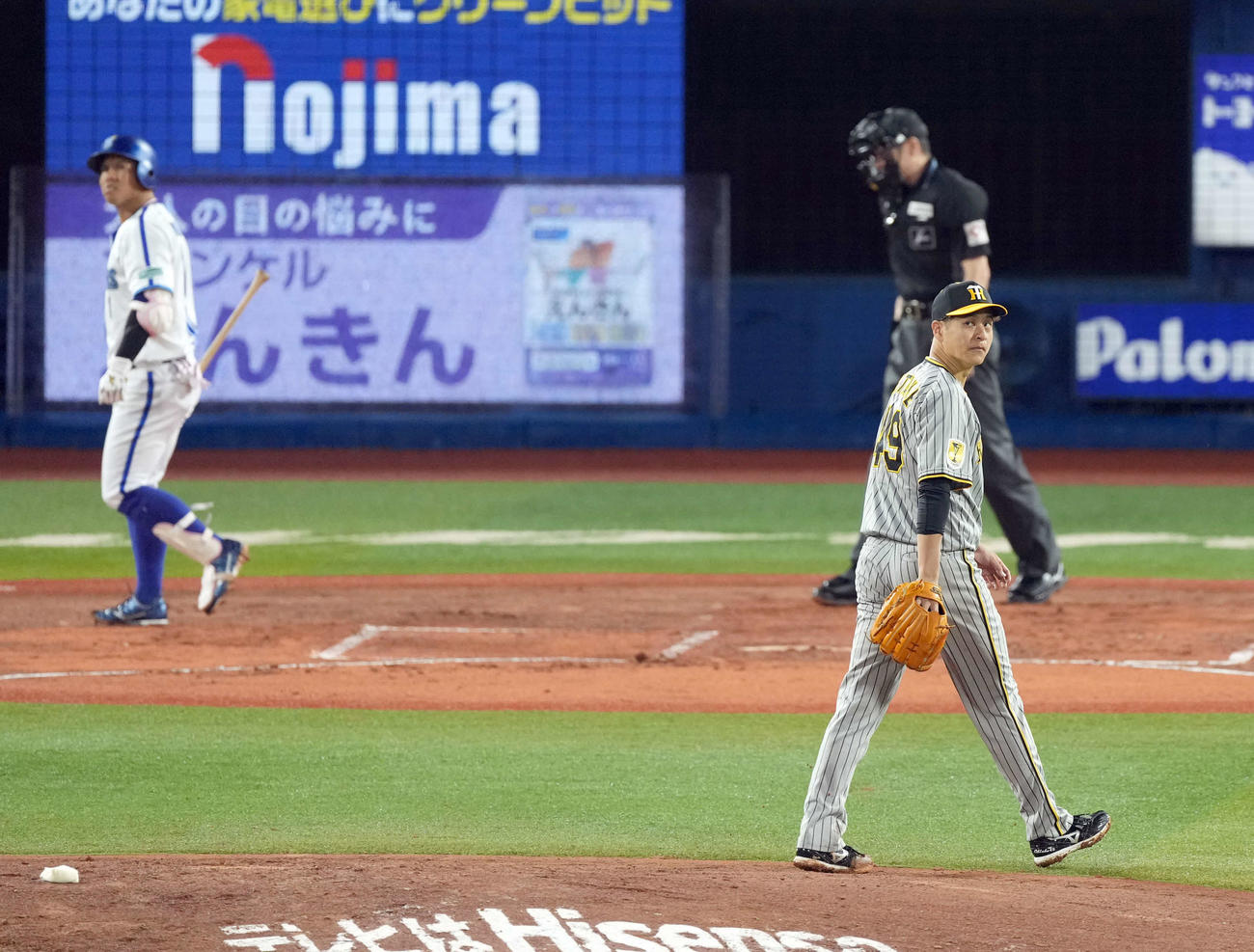 DeNA対阪神　2回裏DeNA2死、桑原を見逃し三振に仕留める大竹（撮影・たえ見朱実）
