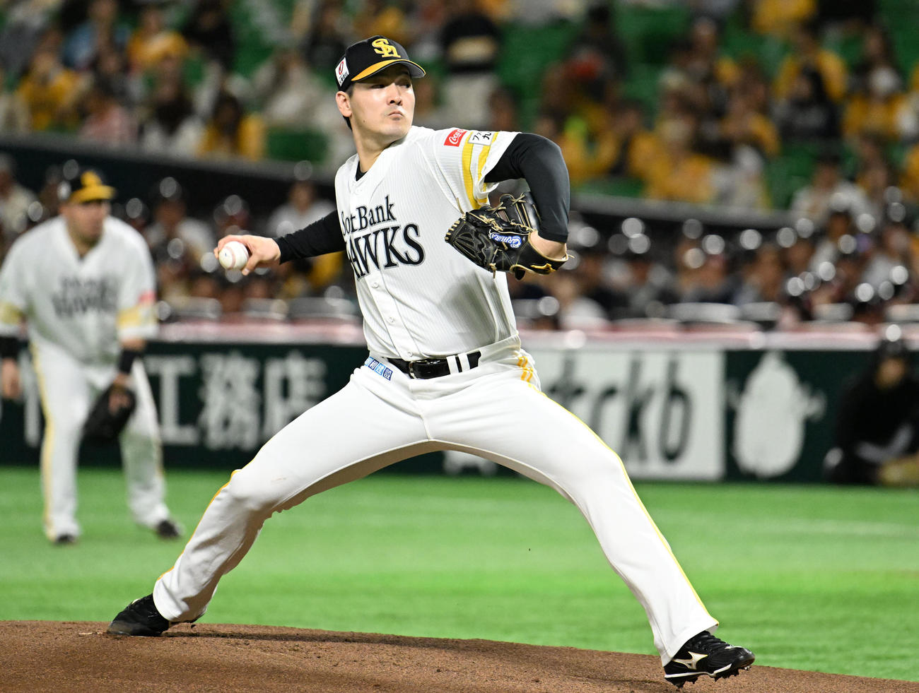 ソフトバンク対楽天　ソフトバンク先発・有原（撮影・林敢治）