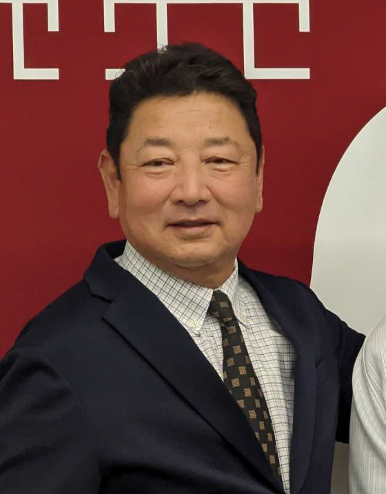 吉村禎章氏（22年12月撮影）