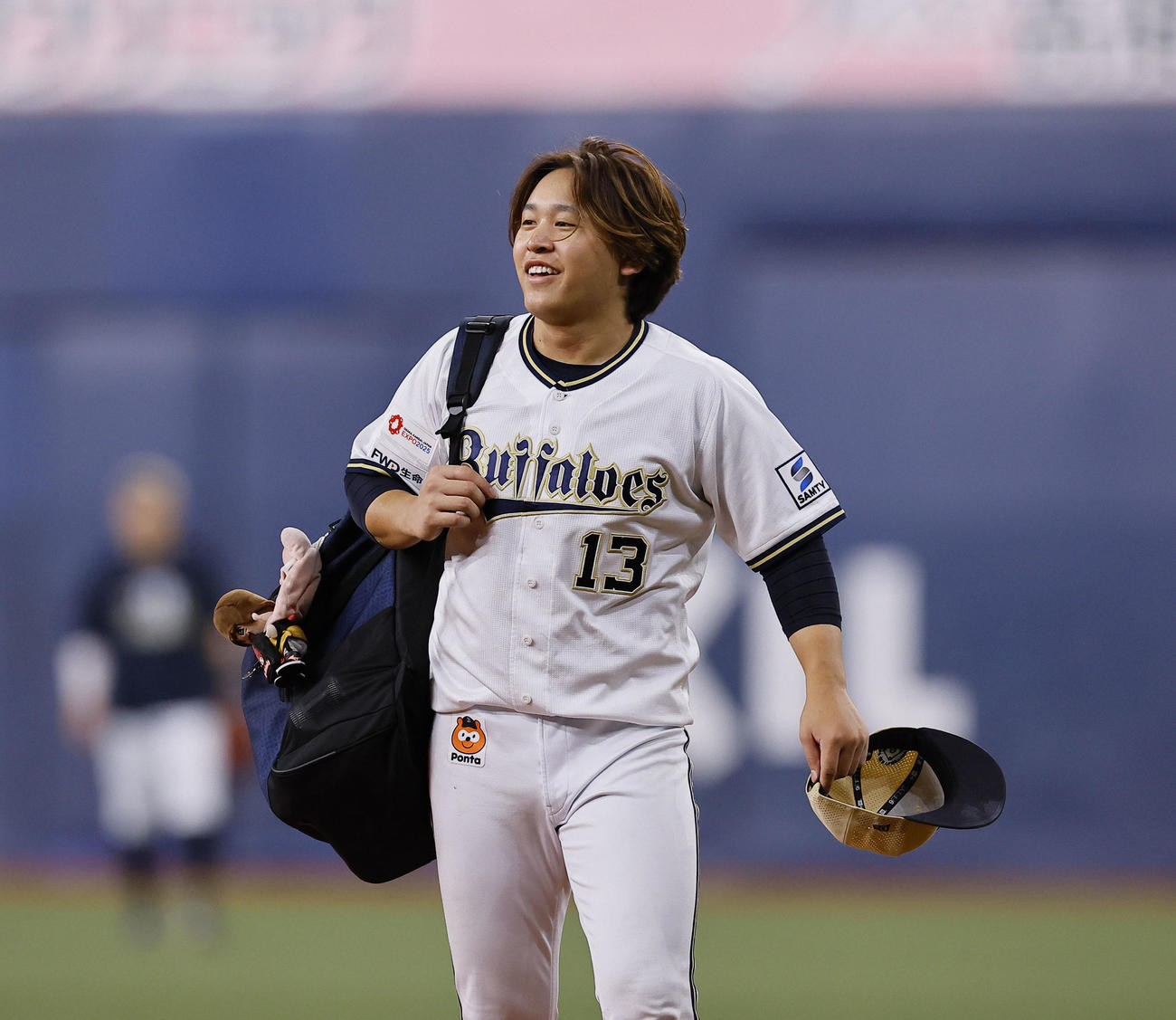 4日、練習を終え笑顔で引き揚げるオリックス宮城