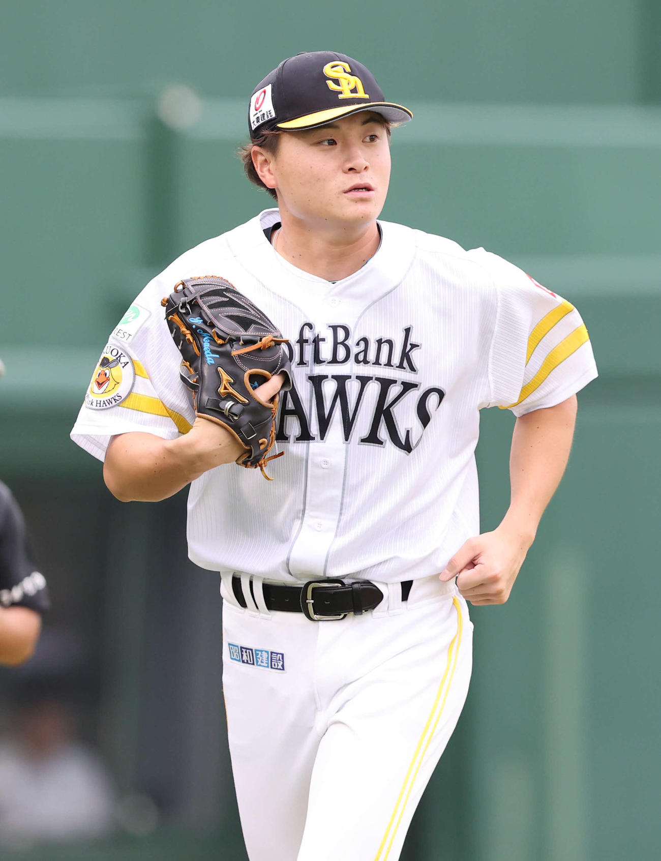 ソフトバンク対DeNA　先発した前田純は初回を抑えベンチに引きあげる（撮影・梅根麻紀）