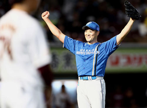 日本ハム】「さいこうゆきや」家族の前で初S、絶叫「斎藤友貴哉