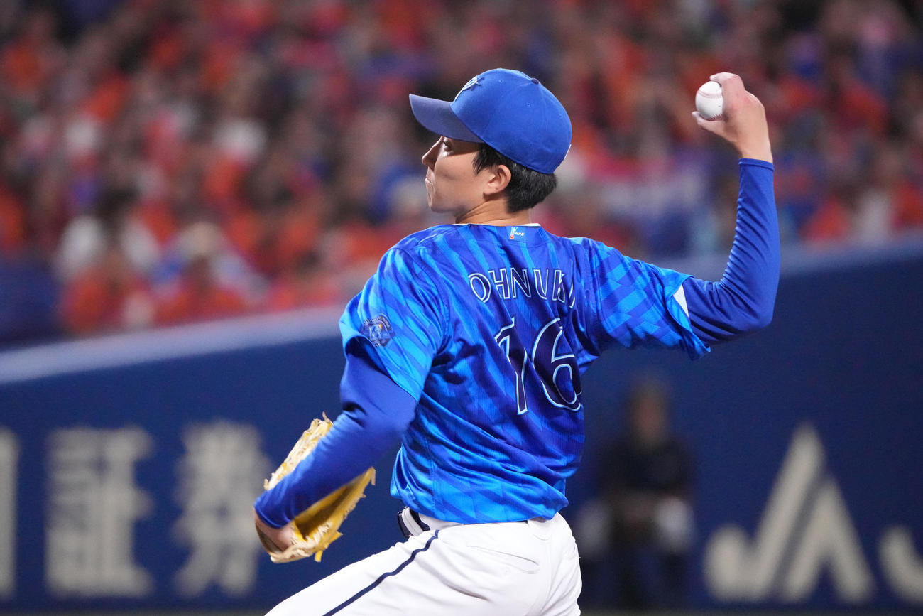 中日対DeNA 1回裏、登板するDeNA先発の大貫（撮影・森本幸一）