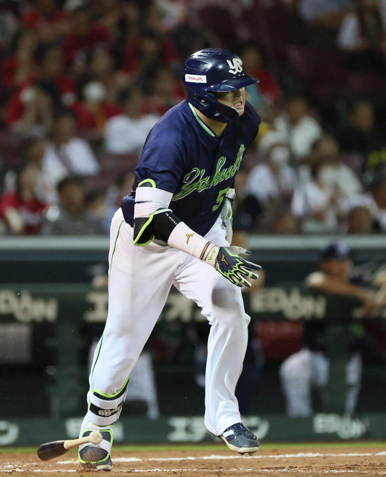10月5日、広島対ヤクルト　5回表ヤクルト2死一、二塁、村上は二ゴロ