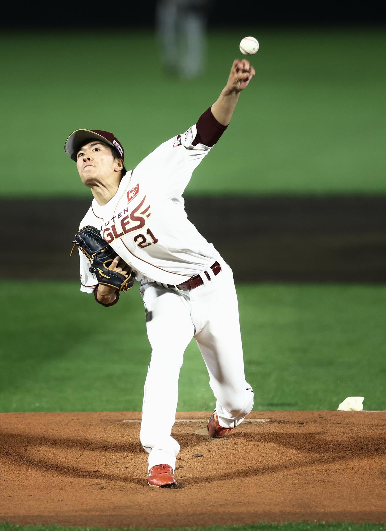 楽天対オリックス　先発登板する楽天早川（撮影・河田真司）