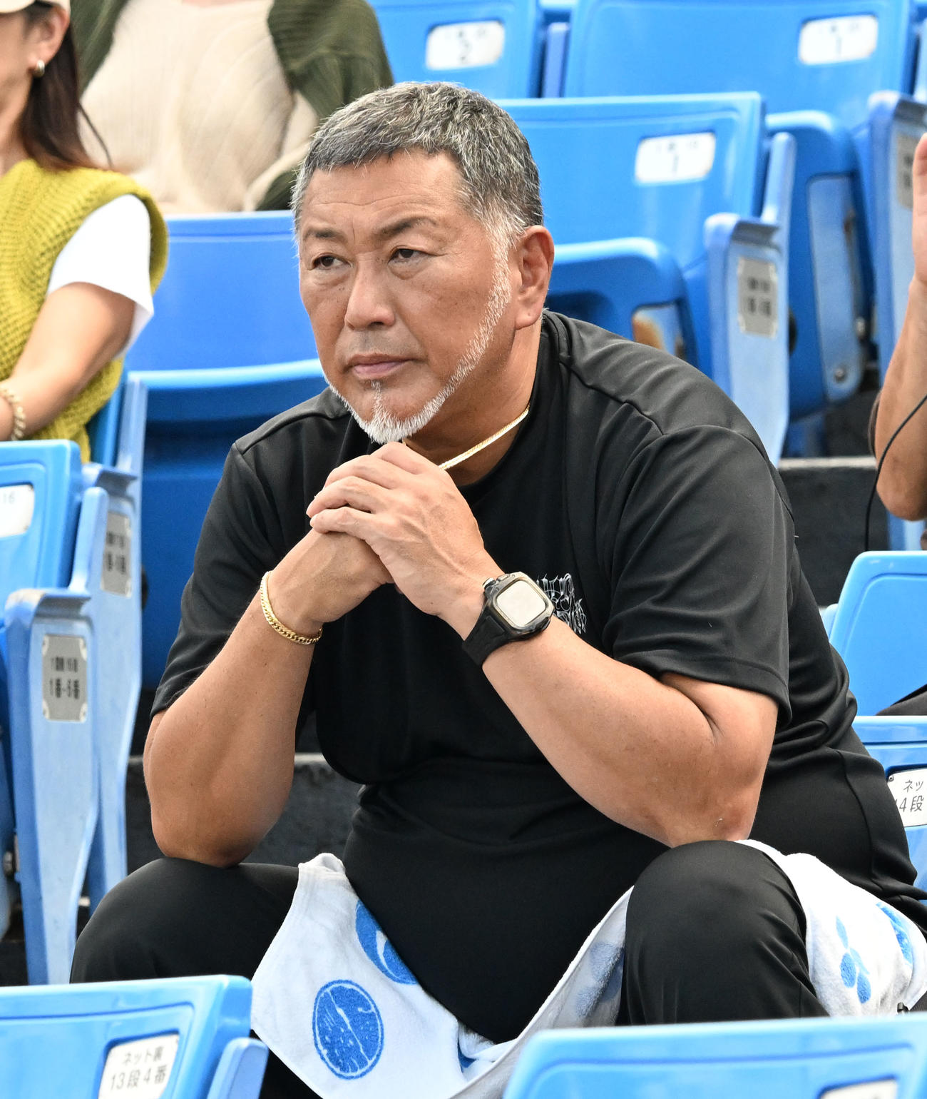 東京6大学野球春季リーグ戦　慶大対東大戦を観戦する清原和博さん（撮影・千葉一成）