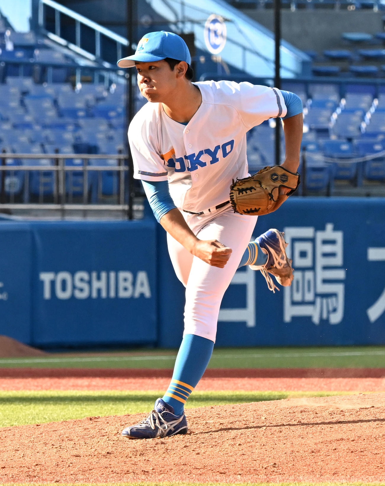 東京6大学野球春季リーグ戦　6回途中。2番手で登板した東大・平田（撮影・千葉一成）