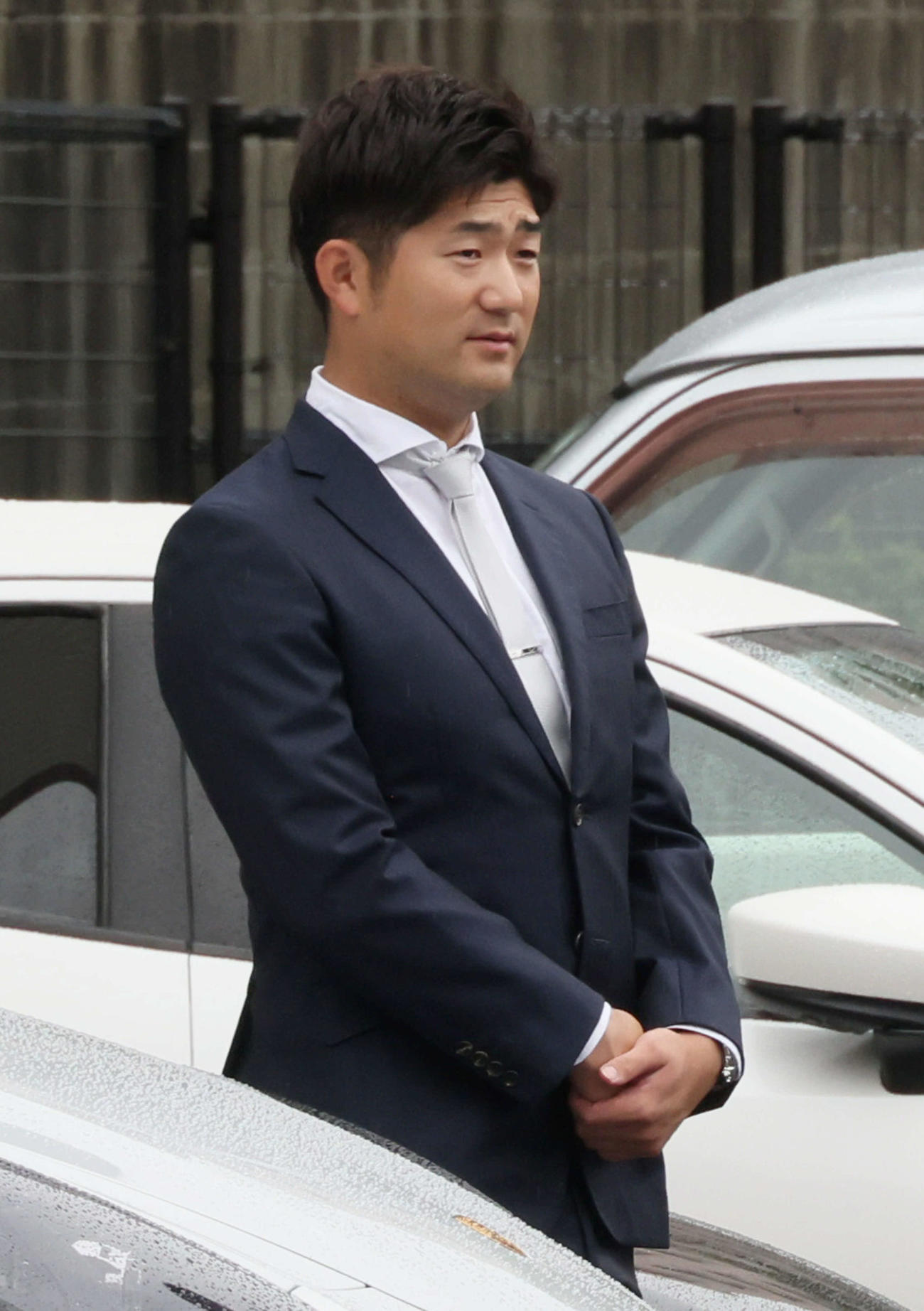 戦力外通告された広島岡田（撮影・加藤孝規）