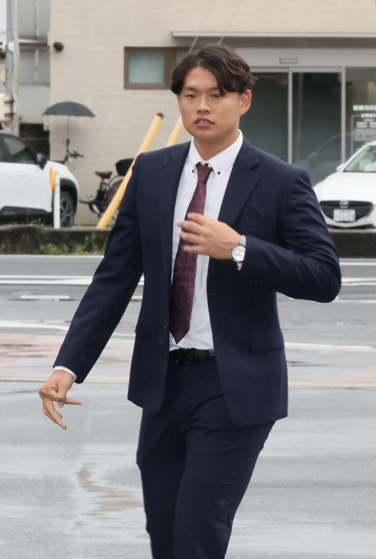 戦力外通告された広島坂田（撮影・加藤孝規）