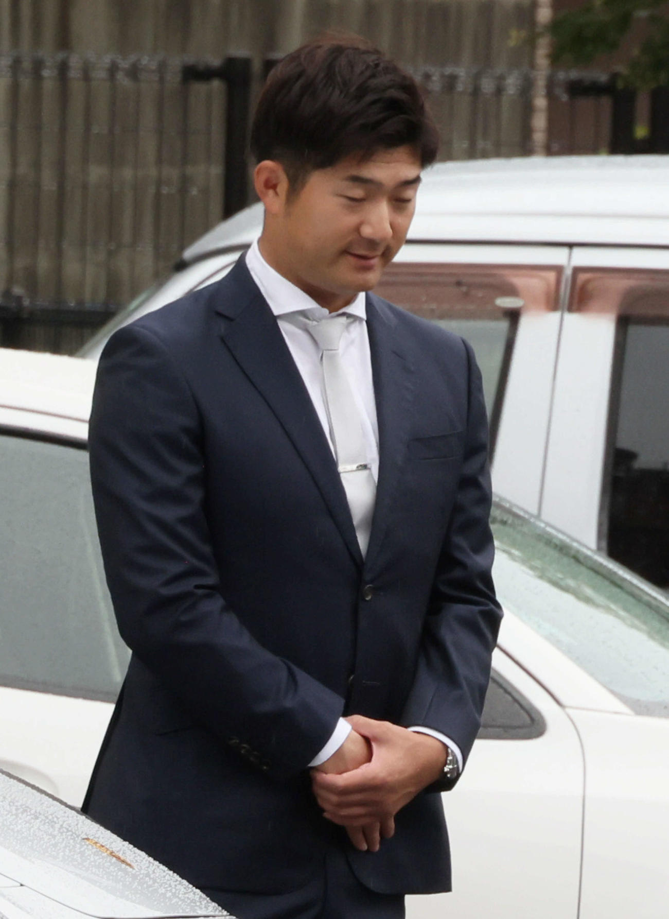 戦力外通告された広島岡田（撮影・加藤孝規）